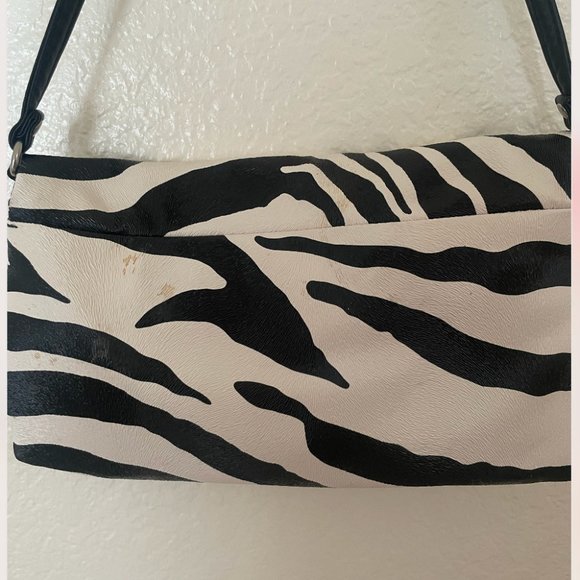 ⭐️ Zebra Animal Print Shoulder Purse Hipster Artsy Hippie Chic Glam Modern Purse - Picture 6 of 6